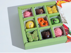 Шоколадный набор "8 марта" мини с бабочками