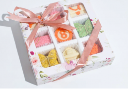 Шоколадный набор "8 марта" мини с цветами