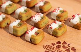 Финансье фисташковый