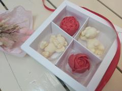 Набор цветы и шоколадные мишки