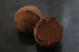 Трюфель классический с сыром Пармезан на темном шоколаде