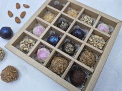 Подарочный набор 16 конфет трюфели шоколадные ассорти